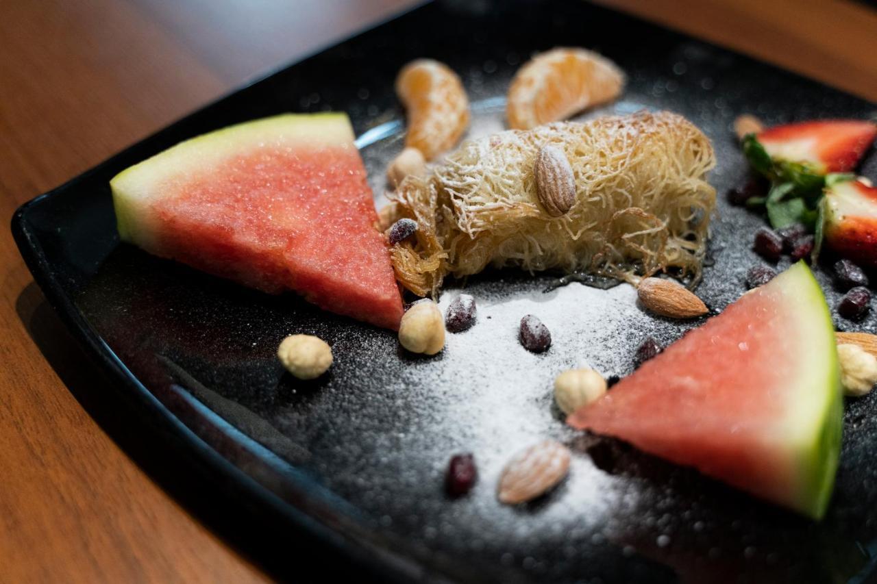 Dolce Italia Hotel Radhimë 外观 照片
