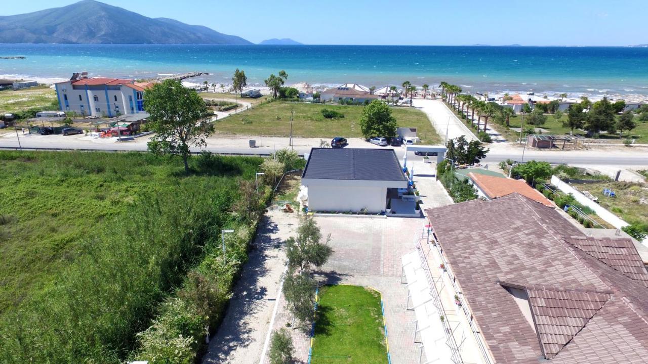 Dolce Italia Hotel Radhimë 外观 照片